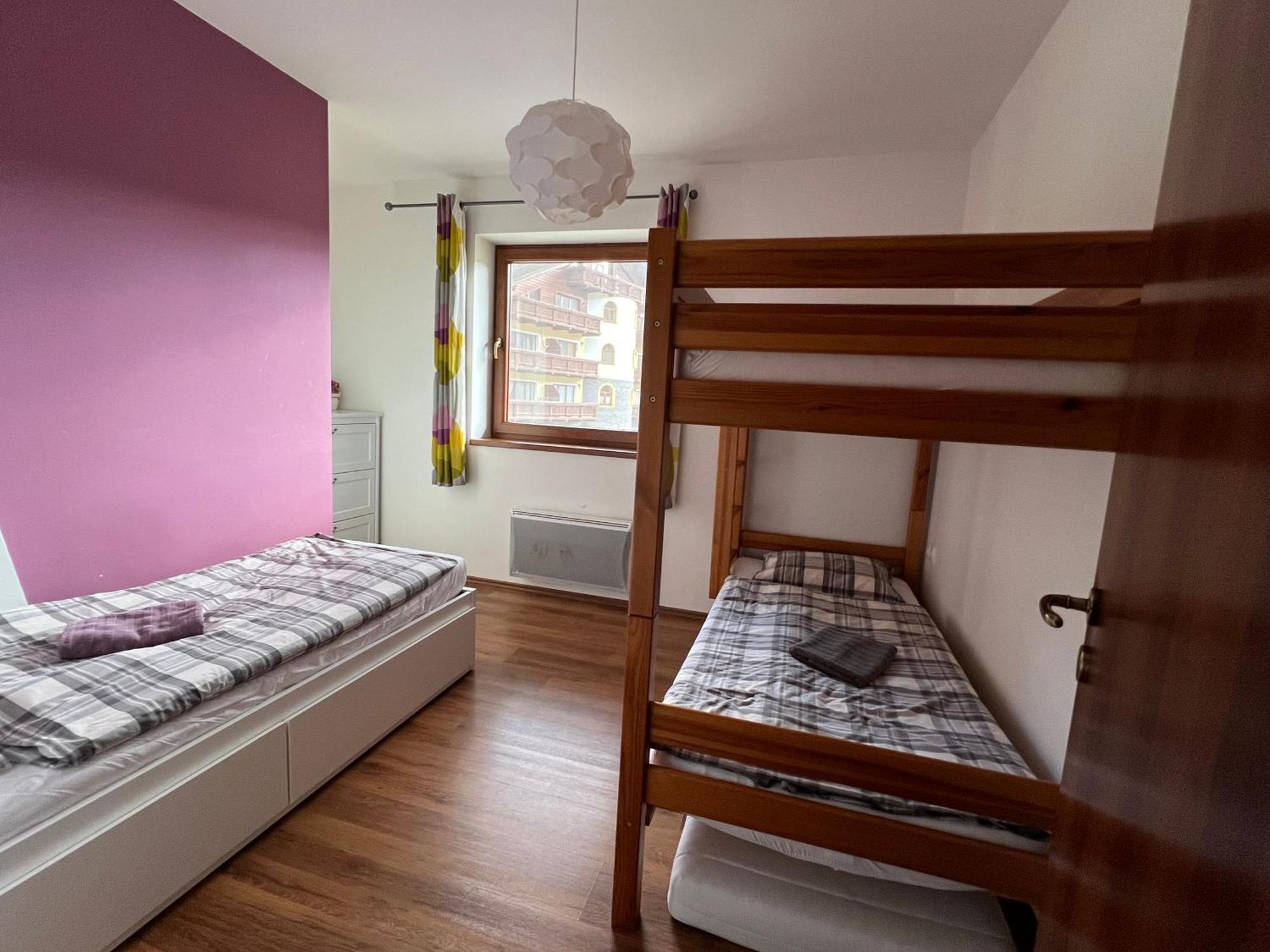 Family Apartment Tále Exteriér fotografie